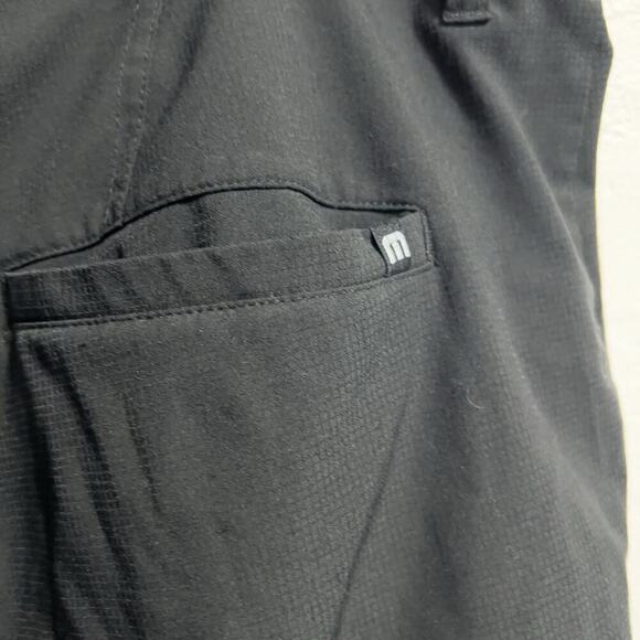 Travis Mathew Pants Golf Active Sz 40 / 34 Pockets Black Performance - Picture 4 of 7